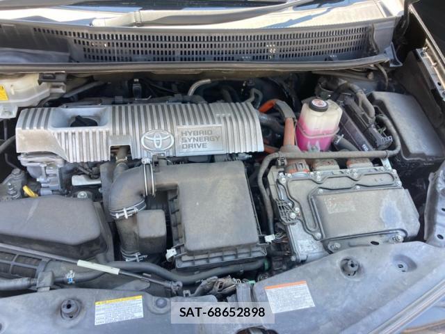Toyota PRIUS ALPHA 2016-08 8648559-11