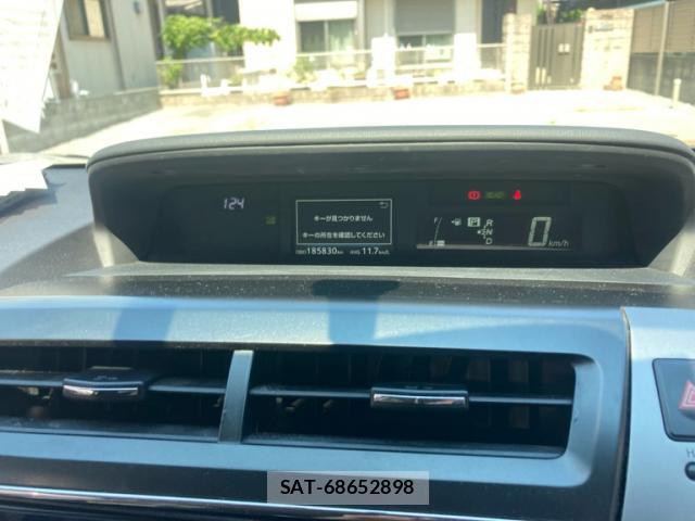 Toyota PRIUS ALPHA 2016-08 8648559-16