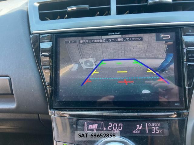 Toyota PRIUS ALPHA 2016-08 8648559-17