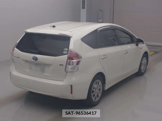 Toyota PRIUS ALPHA 2018-08 8649289-11