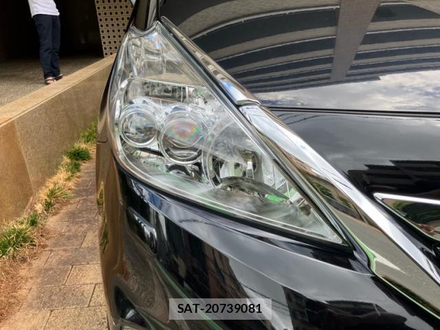 Toyota PRIUS ALPHA 2014-02 8649596-12