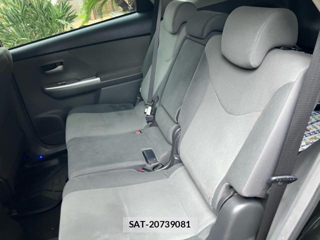 Toyota PRIUS ALPHA 2014-02 8649596-6
