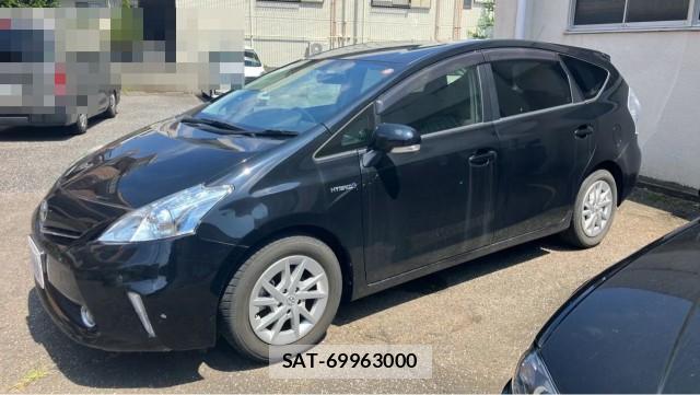 Toyota PRIUS ALPHA 2013-05 8651306-10