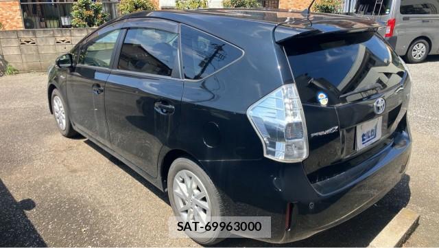 Toyota PRIUS ALPHA 2013-05 8651306-13