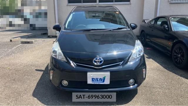 Toyota PRIUS ALPHA 2013-05 8651306-9