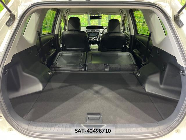 Toyota PRIUS ALPHA 2015-11 8652106-10
