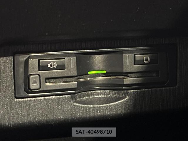 Toyota PRIUS ALPHA 2015-11 8652106-4