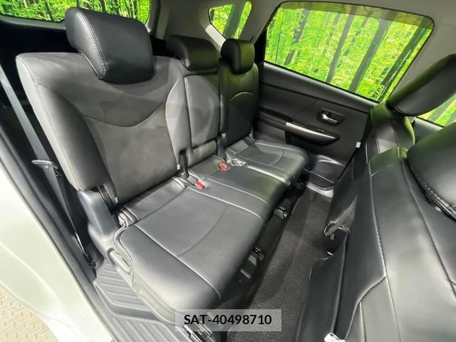 Toyota PRIUS ALPHA 2015-11 8652106-9