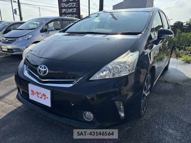 Toyota PRIUS ALPHA 2014-01 8652141-0