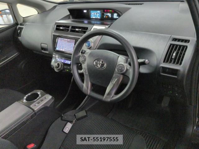 Toyota PRIUS ALPHA 2015-05 8652596-2
