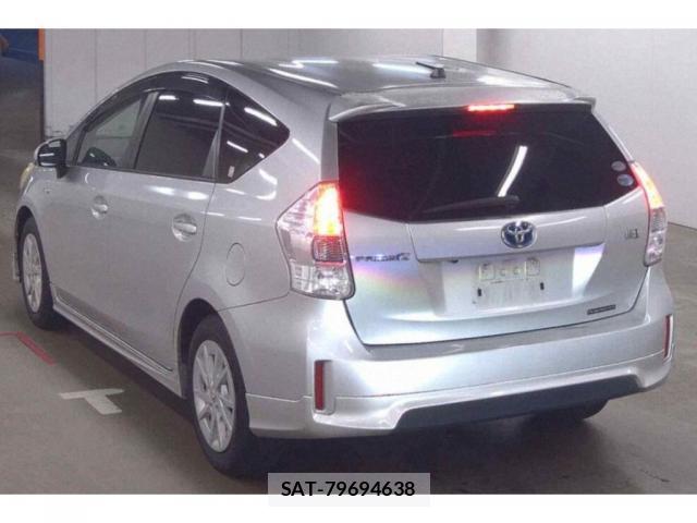 Toyota PRIUS ALPHA 2011-11 8652652-1