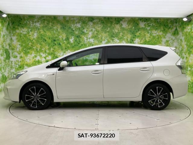 Toyota PRIUS ALPHA 2011-09 8653706-1