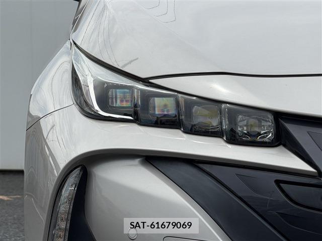 Toyota PRIUS PHV 2019-12 8647689-11