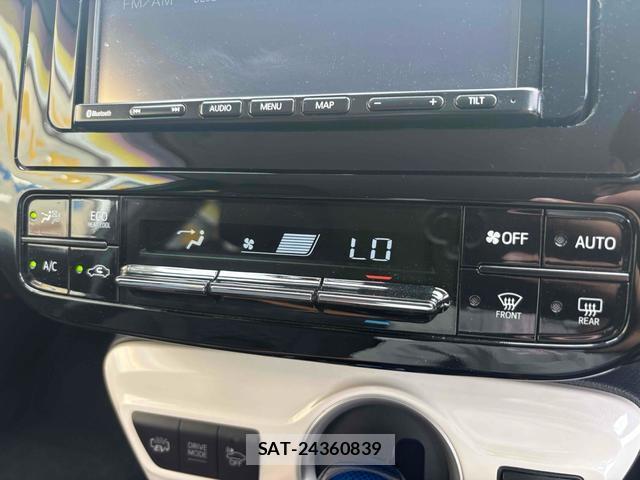 Toyota PRIUS PHV 2017-12 8649407-12