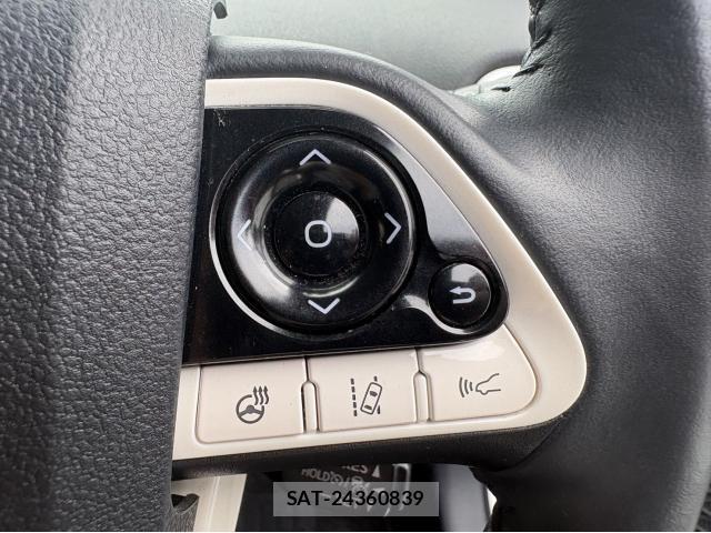 Toyota PRIUS PHV 2017-12 8649407-9