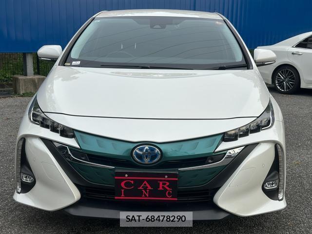 Toyota PRIUS PHV 2017-11 8649981-2