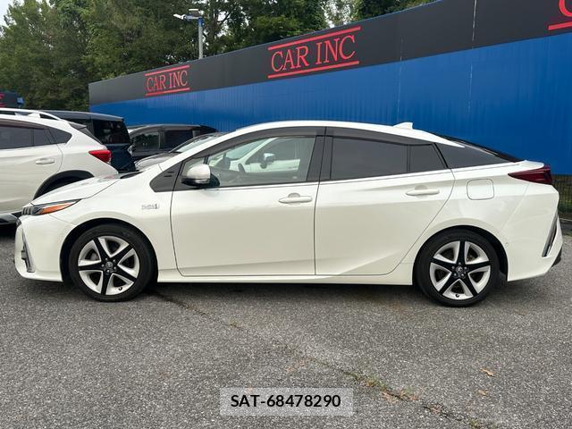 Toyota PRIUS PHV 2017-11 8649981-9