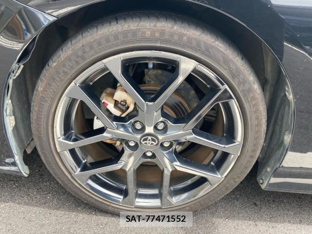 Toyota PRIUS PHV 2019-02 8651188-10