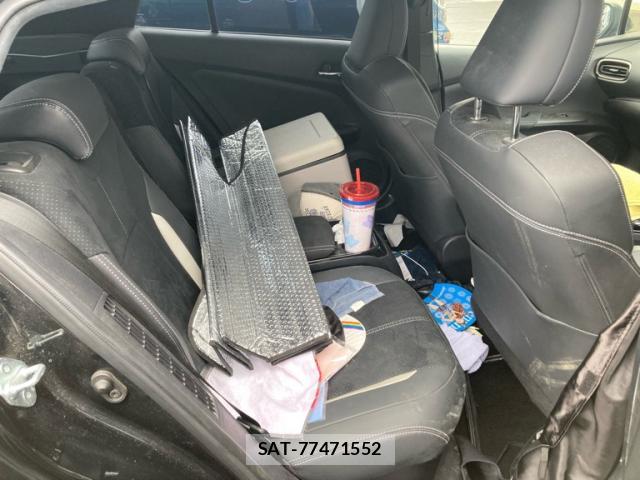 Toyota PRIUS PHV 2019-02 8651188-17