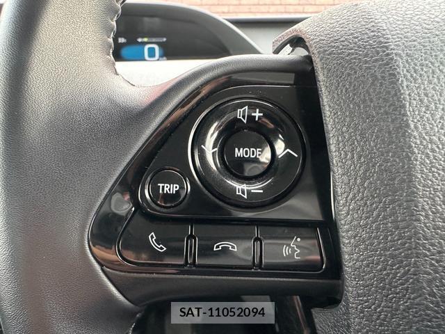 Toyota PRIUS PHV 2019-12 8651840-7