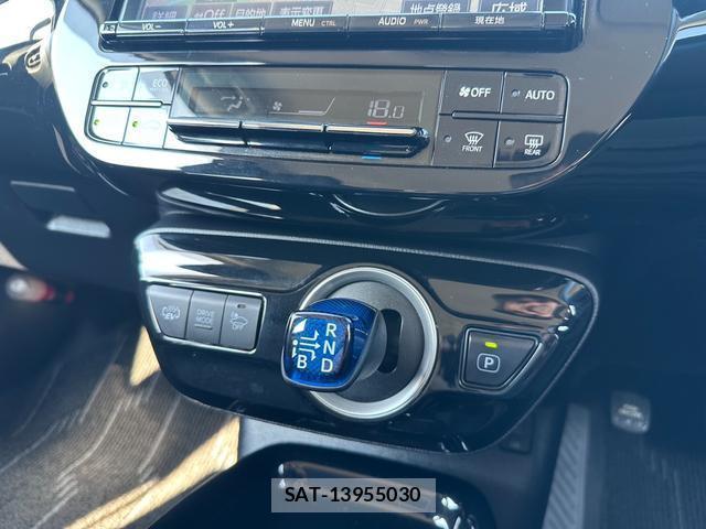 Toyota PRIUS PHV 2018-03 8651841-5