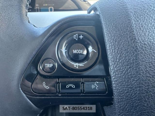 Toyota PRIUS PHV 2018-03 8651843-5