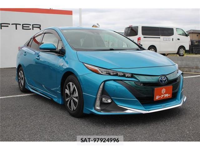 Toyota PRIUS PHV 2017-03 8651977-9