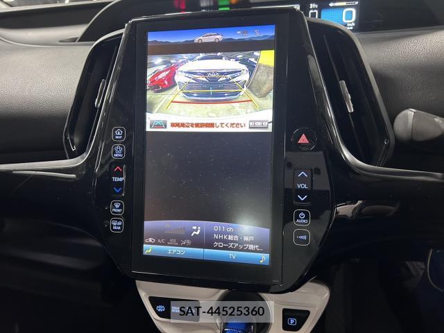 Toyota PRIUS PHV 2017-09 8652788-11
