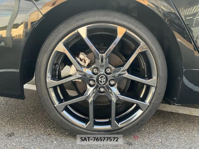 Toyota PRIUS PHV 2022-01 8653064-12