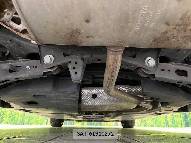 Toyota PRIUS 2018-10 8646634-18