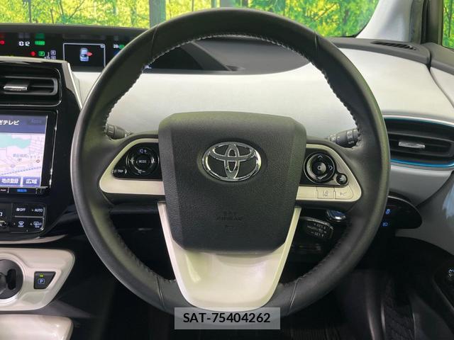 Toyota PRIUS 2016-04 8646642-10
