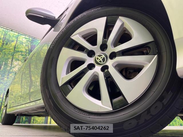 Toyota PRIUS 2016-04 8646642-12