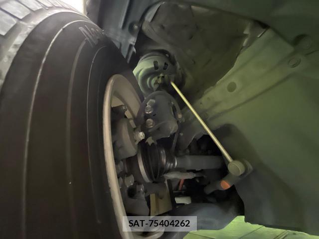 Toyota PRIUS 2016-04 8646642-19