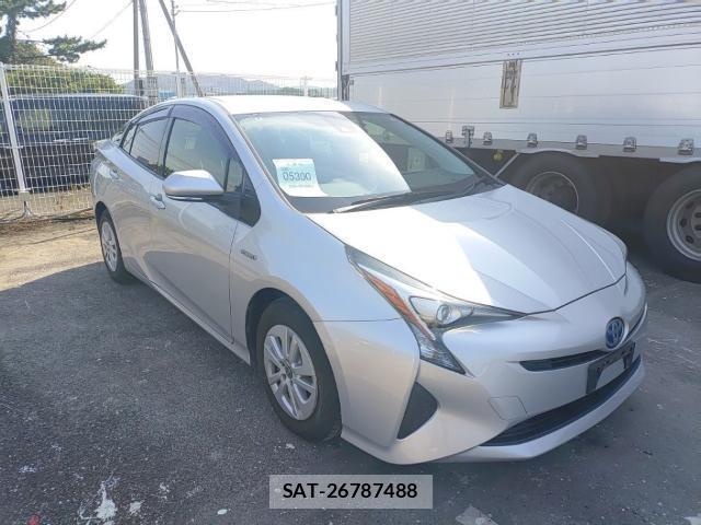 Toyota PRIUS 2018-08 8646742-3