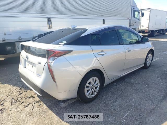 Toyota PRIUS 2018-08 8646742-4