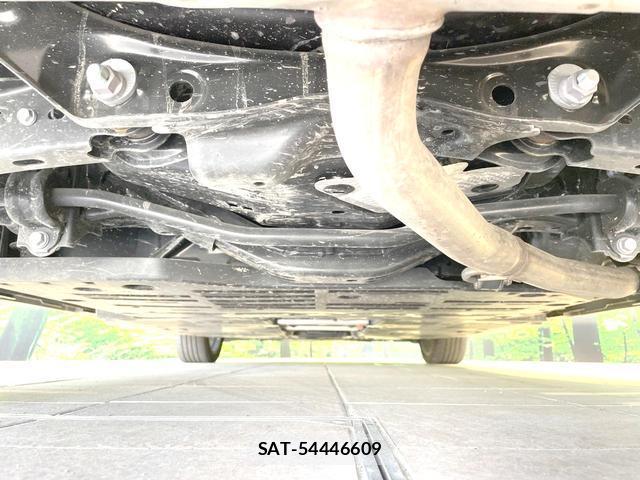 Toyota PRIUS 2023-08 8646924-18