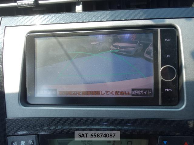Toyota PRIUS 2013-05 8647088-13
