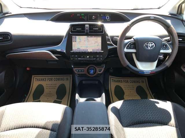 Toyota PRIUS 2016-03 8647133-1