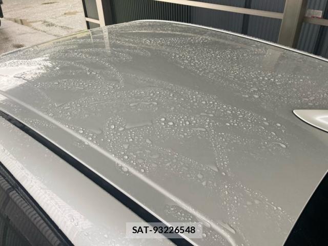 Toyota PRIUS 2016-05 8647280-3