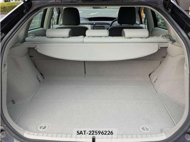 Toyota PRIUS 2011-09 8647488-11