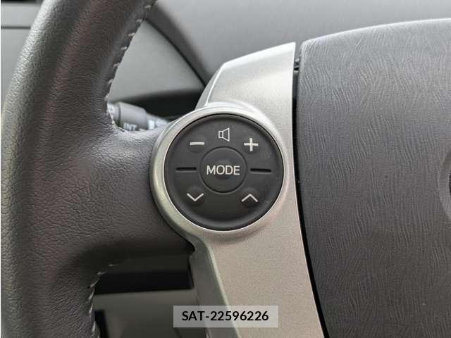 Toyota PRIUS 2011-09 8647488-15