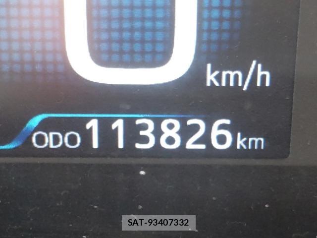 Toyota PRIUS 2018-09 8647533-9