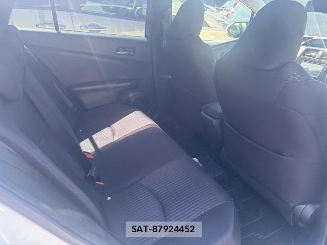 Toyota PRIUS 2018-05 8647583-6