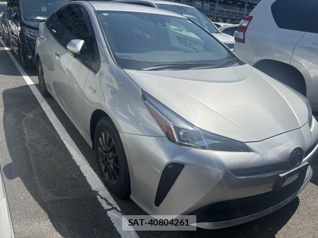Toyota PRIUS 2020-08 8647586-1
