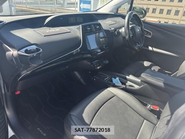 Toyota PRIUS 2021-03 8647597-5