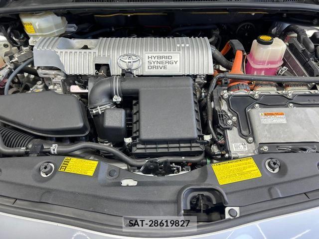 Toyota PRIUS 2011-10 8647764-17