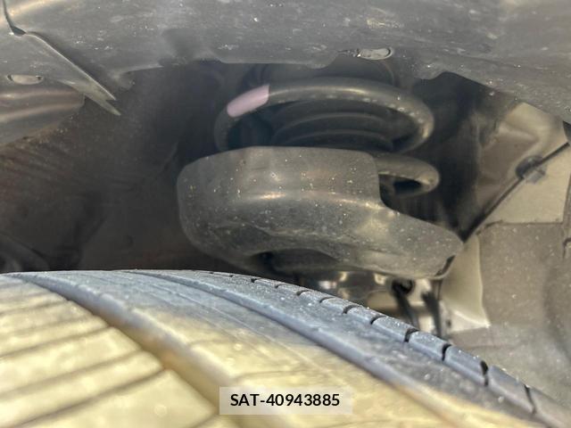Toyota PRIUS 2024-10 8647767-19