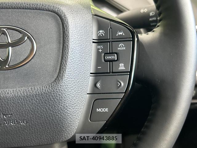Toyota PRIUS 2024-10 8647767-5