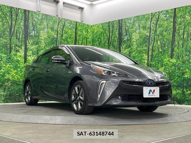 Toyota PRIUS 2019-07 8647852-15