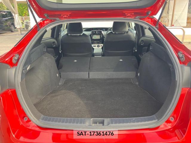 Toyota PRIUS 2016-06 8647908-10